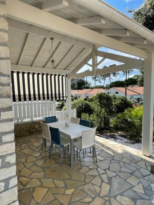 Villa Adorable petite maison à 400m de la mer à Saint-Georges-de-Didonne Extérieur photo