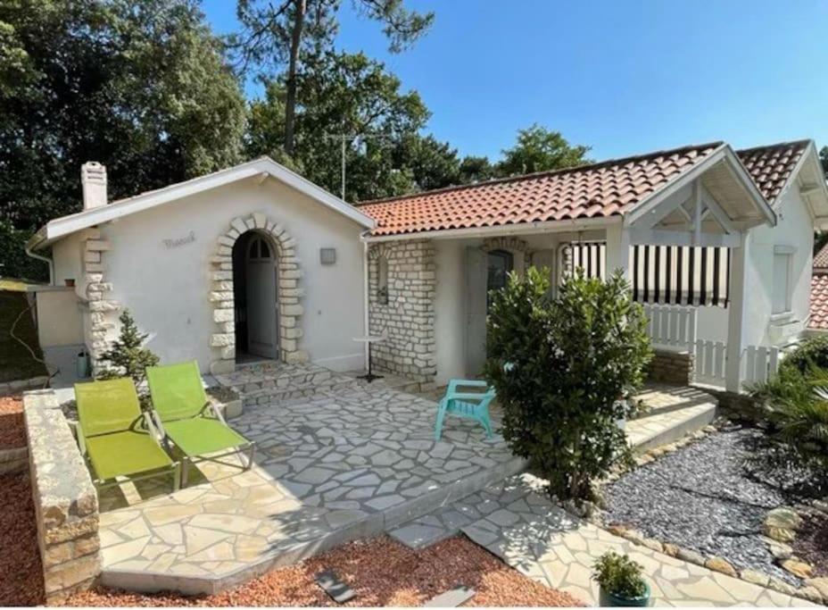 Villa Adorable petite maison à 400m de la mer à Saint-Georges-de-Didonne Extérieur photo