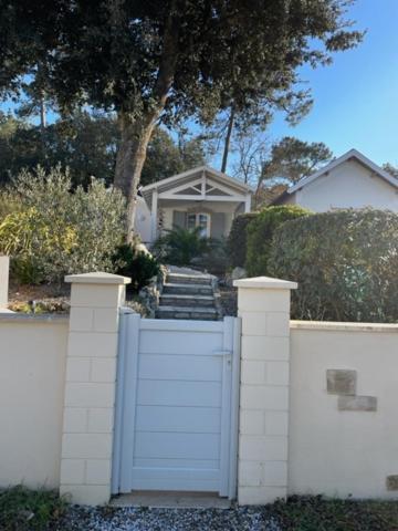 Villa Adorable petite maison à 400m de la mer à Saint-Georges-de-Didonne Extérieur photo